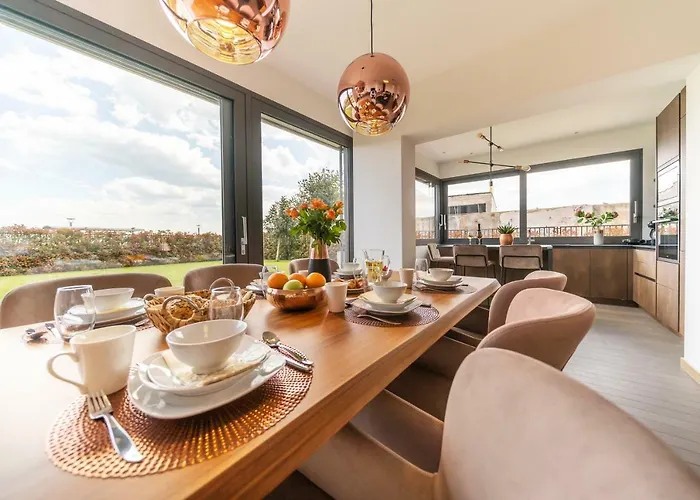 Unique Luxury Designers Апартаменты *