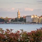 公寓 Unique Luxury Designers